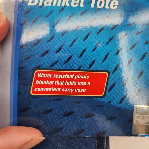 NWT Oniva Picnic Blanket NBA Cleveland Cavaliers Navy Fleece Blanket Tote OS - Picture 4 of 10